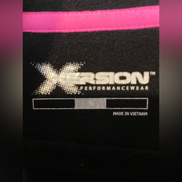 Xersion Performance Jacket - Picture 7 of 9